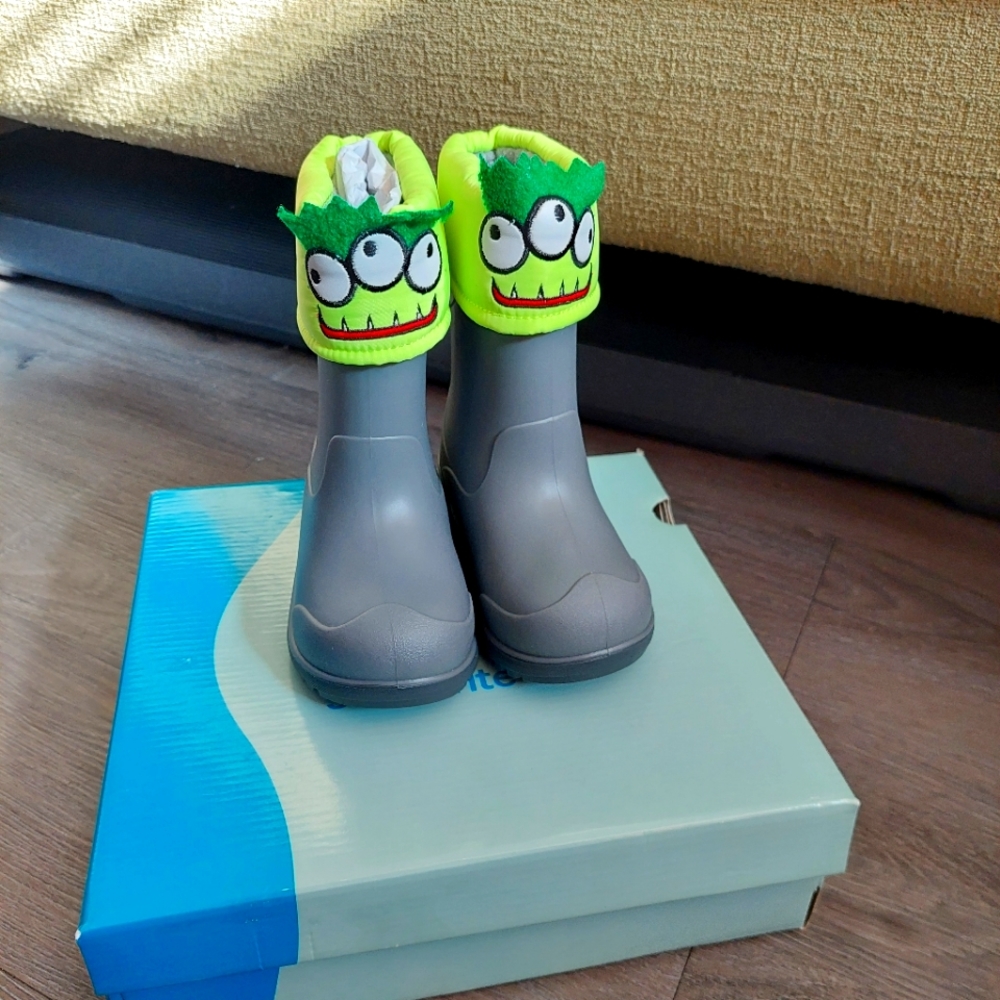 Stride rite 360 Snow/ Rain boots